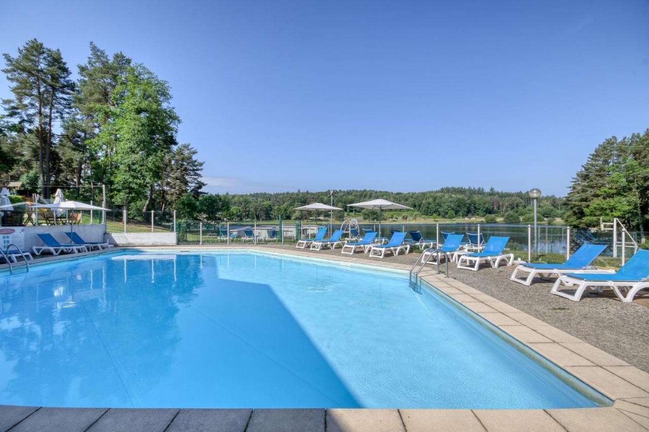 Vvf Correze Pays D'Eygurande Hotel Exterior photo